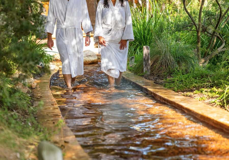 Melbourne: Peninsula Hot Springs with Lunch and Wine - Arthur’s Seat for the first big view