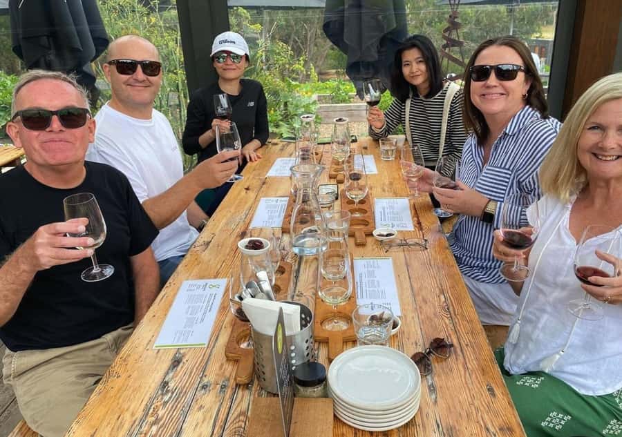 Melbourne: Peninsula Hot Springs with Lunch and Wine - Meeting the coach in central Melbourne