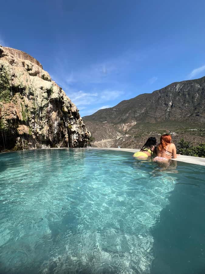 Mexico City: Tolantongo Caves, hot springs, and natural pools - What the $408 price means