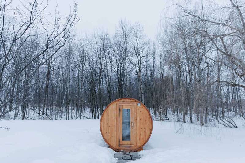 Mont-Saint-Hilaire: Nordic Spa Thermal Experience - Who Will Enjoy This Most