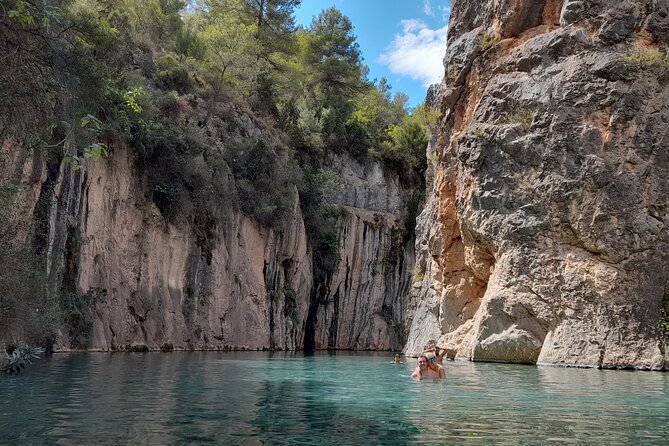 Montanejos: Do an Epic Hike and Swim in Thermal Waters - Key points to know before you book