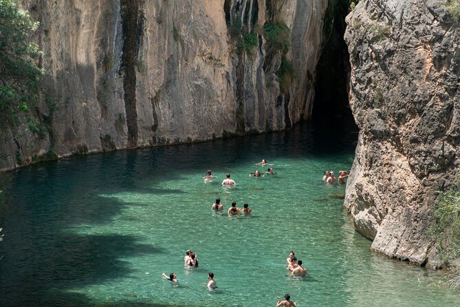 Montanejos Hiking Tour & Thermal Pools from Valencia - Who should choose this Montanejos outing?