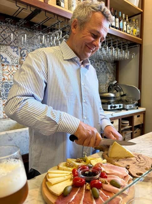 Montecatini Terme: Aperitifs with local wine and oil tasting - How the two hours unfold