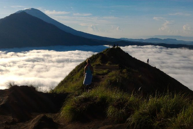 Mount Batur Sunrise Hike and Natural Hot Spring Option - The descent and the importance of good shoes