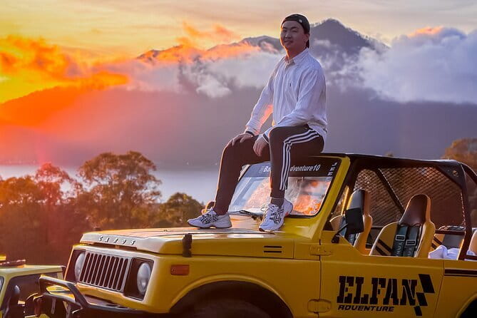 Mount Batur Sunrise Jeep & Cleansing Ritual at Tirta Empul Temple - Sunrise views of Lake Batur and three volcanoes