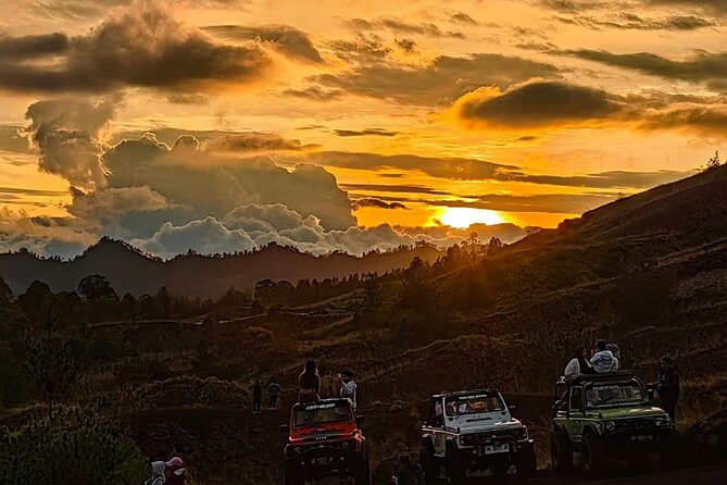 Mount Batur Sunrise Jeep Tour with Hot Springs and Waterfall - Time, transport, and the private format