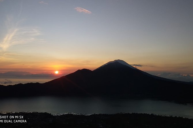 Mount Batur Sunrise Trek with Natural Hot Spring - All Inclusive - Sunrise above Bali and the sea