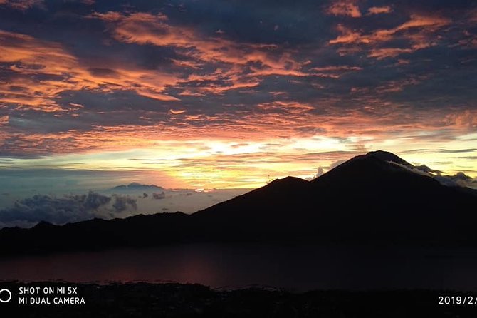 Mount Batur Sunrise Trek with Natural Hot Spring - All Inclusive - Breakfast with volcanic steamed eggs