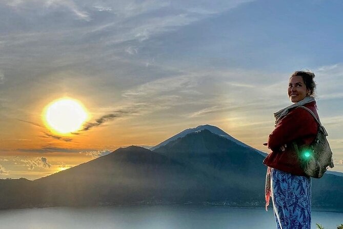 Mount Batur Sunrise Trekking - All Inclusive - Sunrise above three volcanoes