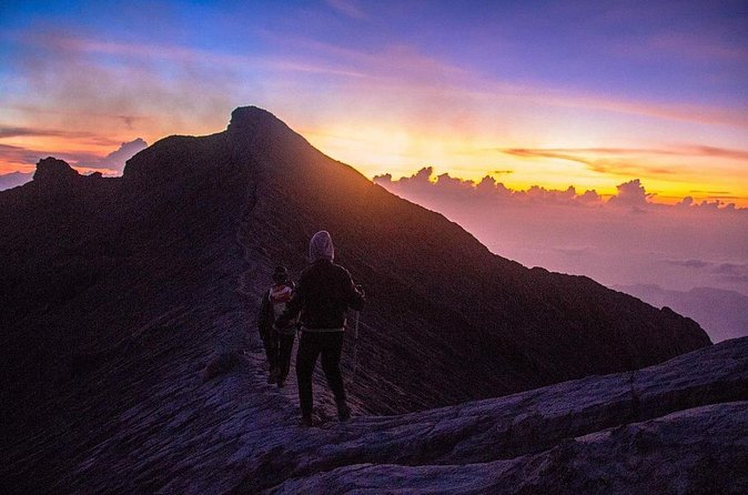 Mount Batur Sunrise Trekking, Hot Springs & Lunch at Restaurant - Sunrise above the clouds