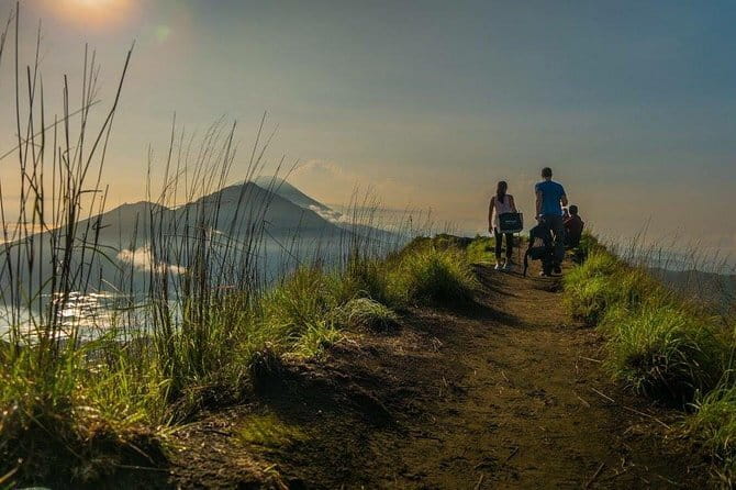 Mount Batur Sunrise Trekking with Optional Hot Spring - Guides, drivers, and the human side of the walk