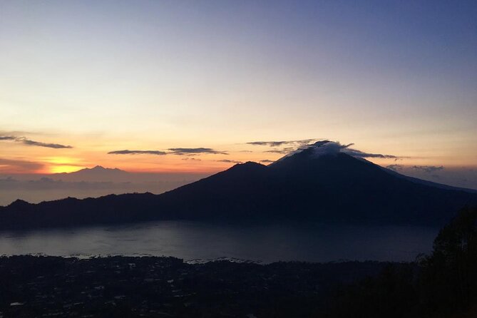 Mount Batur Trekking and Natural Hot Spring - All Inclusive Tour - Walking along the crater rim