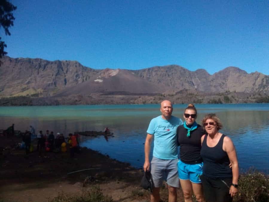 mount rinjani 3D/2N summit,lake.hot spring and crater rim - Segara Anak Lake and the short hot-spring stop