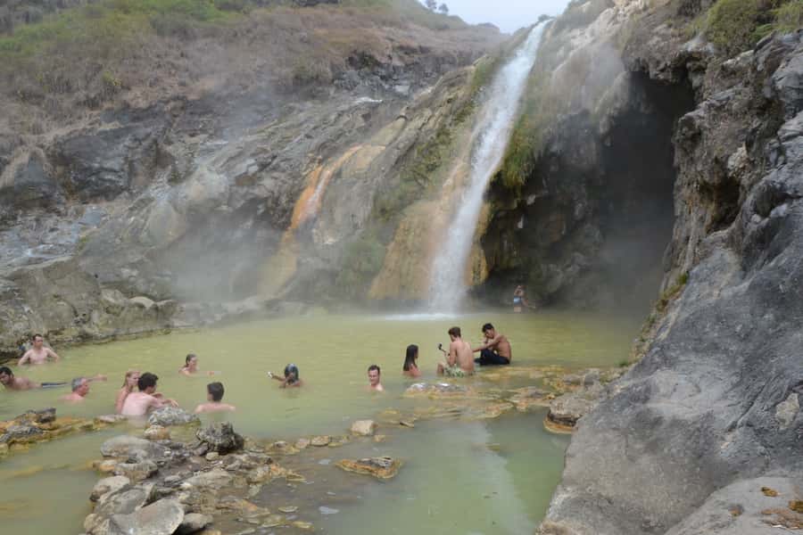 Mount Rinjani: 3D/2N Trekking to Summit, Lake and Hot Spring - What the $150 price really covers