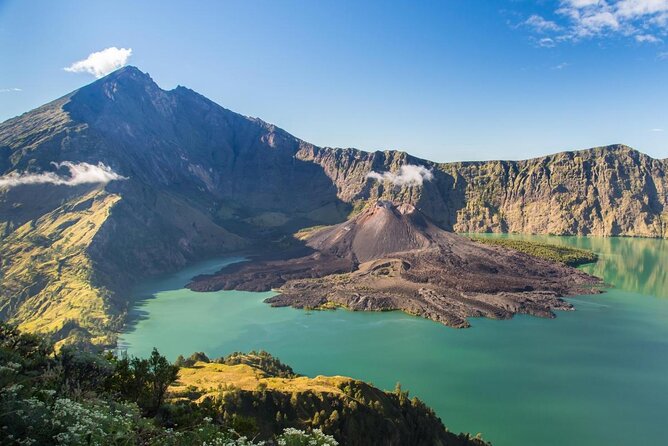 Mount Rinjani 3D2N Private Trek – Summit, Crater Rim & Hot Spring - Key points to know before booking