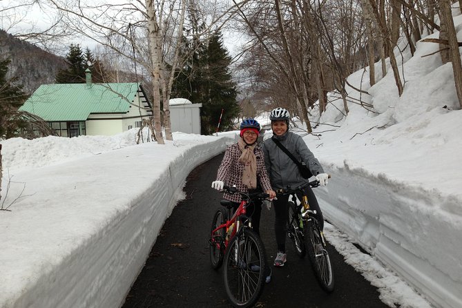 Mountain Bike Tour from Sapporo Including Hoheikyo Onsen and Lunch - Hoheikyo Onsen and the outdoor bath