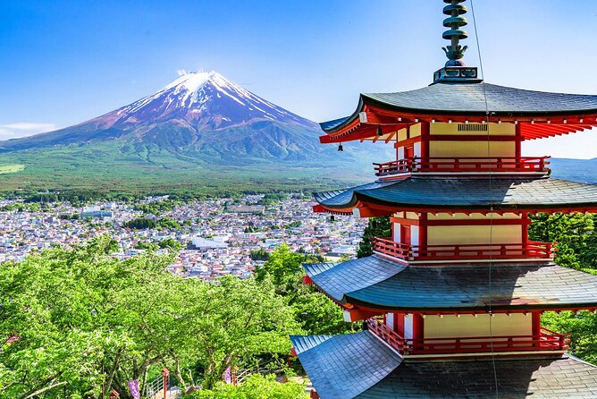 Mt. Fuji 5th, Oshino Hakkai, Onsen Full-Day Trip From Tokyo - Oshino Hakkai and Its Eight Clear Ponds