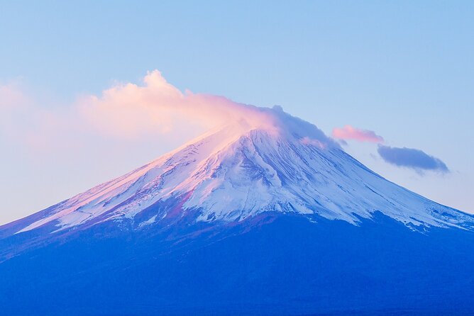 Mt. Fuji 5th, Oshino Hakkai, Onsen Full-Day Trip From Tokyo - Choosing Between a Japanese Onsen and Gotemba Outlets