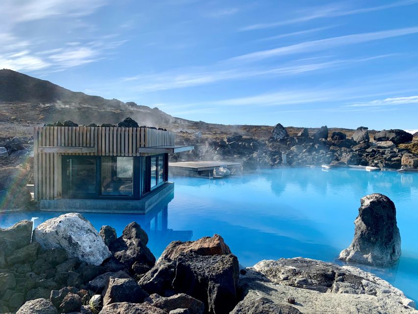 Mývatn: Myvatn Nature Baths Admission Ticket - Warm water from Iceland’s volcanic depths