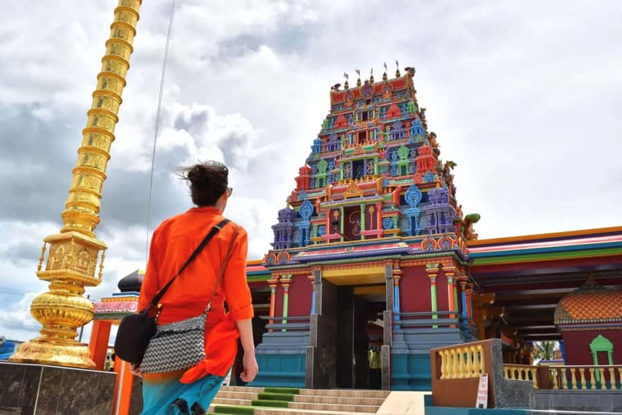 Nadi: Garden Village Hot Spring & Temple Highlights Tour - What this Nadi day tour is really designed to do