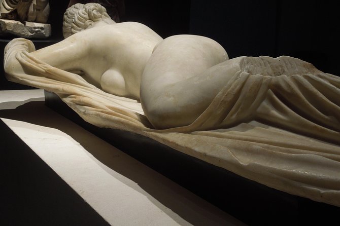 National Roman Museum and Diocletian Thermal Baths Walking Tour - The art inside Palazzo Massimo