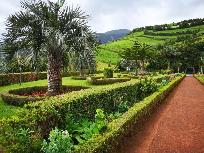 Nordeste: Waterfall, Hot Spring and Viewpoints Full-Day Tour - Why this east-coast route works so well
