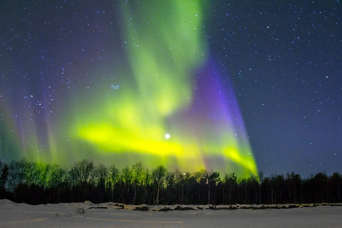 Northern Lights & Chena Hot Springs Tour - Soaking outdoors at 106°F
