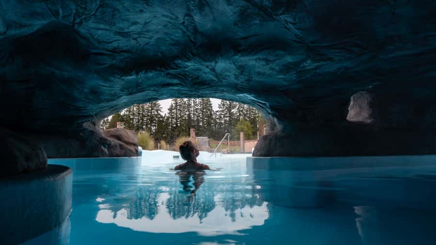 Ōpuke Thermal Pools: Adults-Only Entry with Swim Up Bar - Arriving at the adults-only Tranquility Pools