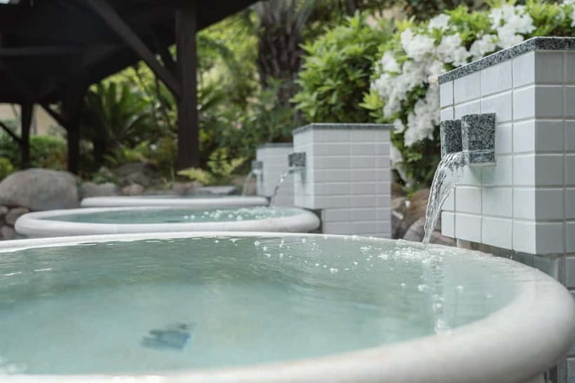Osaka: Tennen Onsen Naniwa-no-Yu, the famous hot spring spa - An urban hot spring with a 659-meter source
