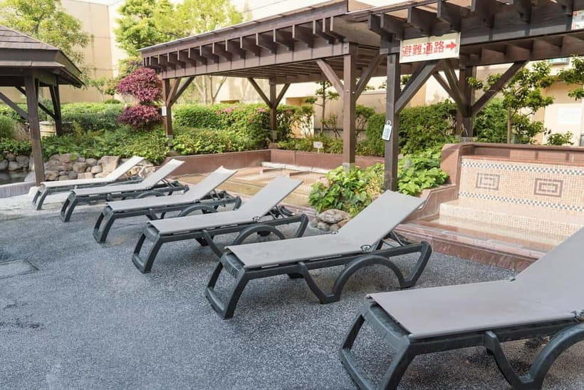 Osaka: Tennen Onsen Naniwa-no-Yu, the famous hot spring spa - Location and practical access