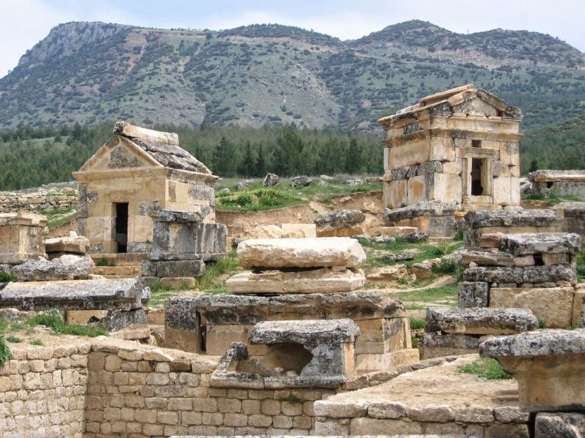 Pamukkale and Hierapolis Full-Day Guided Tour - Lunch and the possible shopping stop need clarification