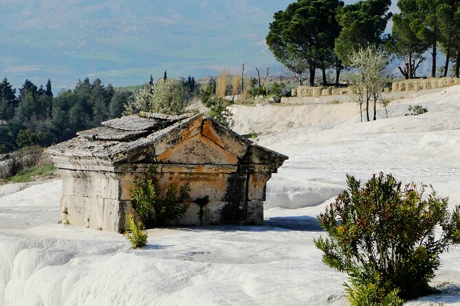 Pamukkale and Hierapolis Full-day Guided Tour from Alanya - Meals make the early start easier
