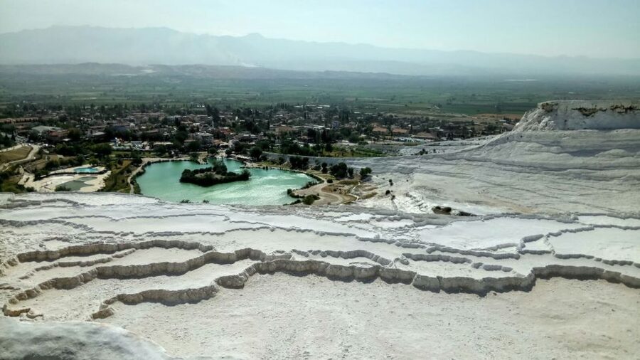 Pamukkale Day Tour With Flights and Transfers from Istanbul - Why the flight makes Pamukkale possible in one day