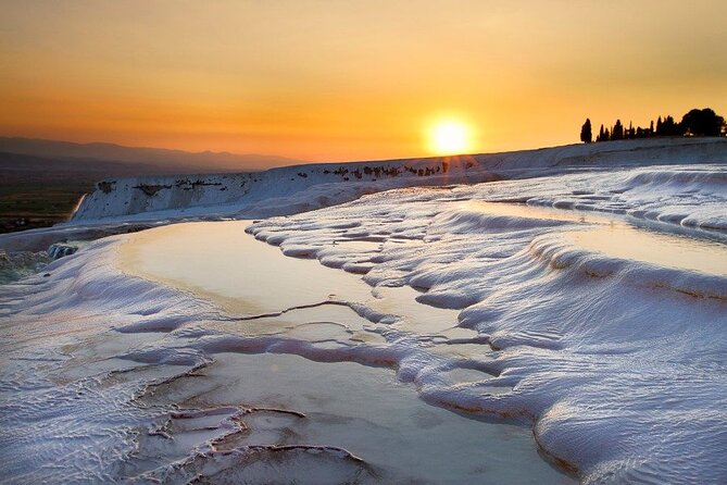 Pamukkale Full-Day Tour from Antalya with Lunch - Lunch is useful, but keep expectations modest