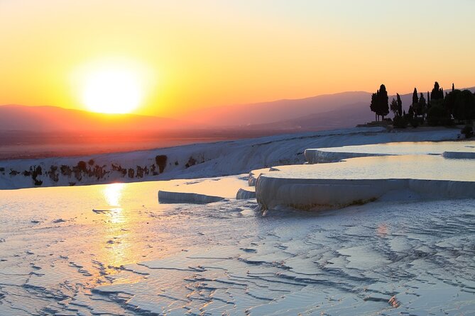 Pamukkale&Hierapolis Tour With Lunch From Antalya - Pickup Across Antalya and the Nearby Resorts
