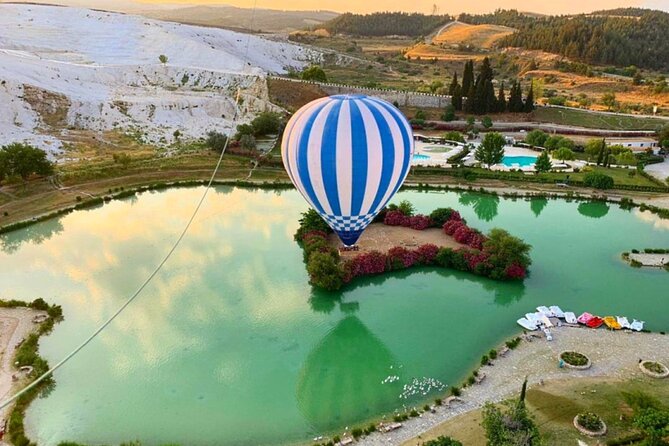 Pamukkale : Hot Air Balloon Sunrise Flight w/Transfer - Why Pamukkale works so well from a balloon