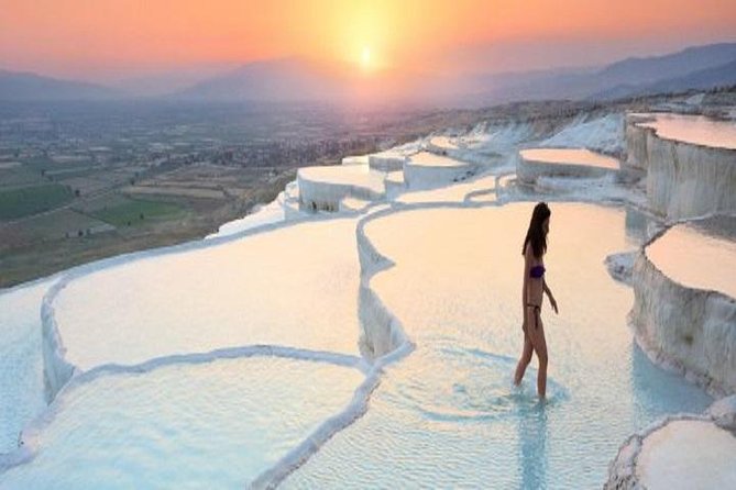 Pamukkale Tour - Walking barefoot across the white travertines