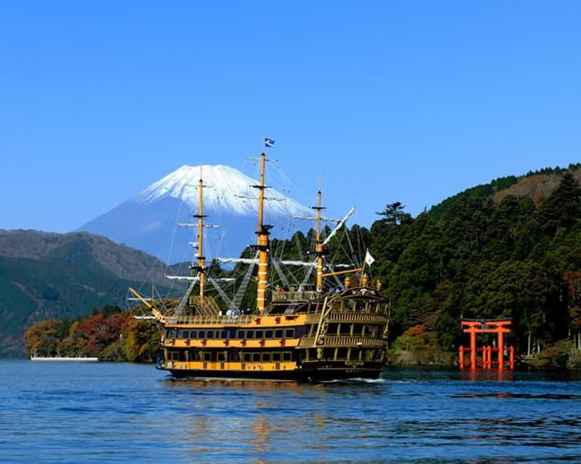 Private 2-Day Tour: Mt Fuji Hakone & Kamakura + Onsen Ryokan - Day one: Fuji views from Kawaguchi to Oshino