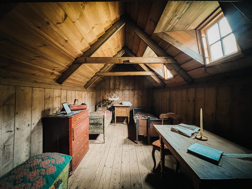 PRIVATE Akureyri: Godafoss Waterfall, Laufas & Forest Lagoon - Goðafoss: a powerful first stop