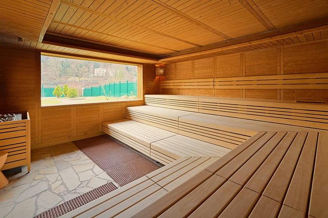 Private Custom Full day tour Saxon Switzerland Easy Tour&Unlimited Thermal Baths - The private minivan and personal guide
