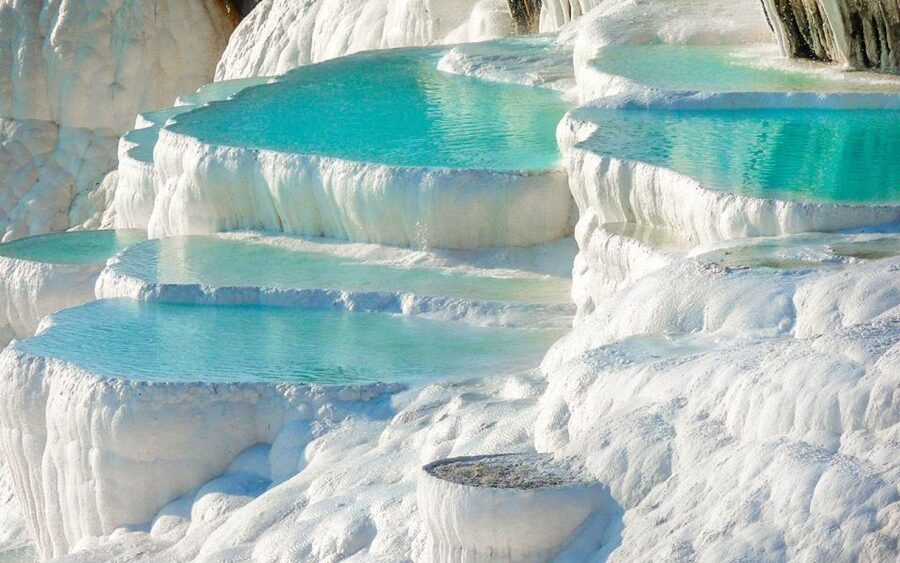 Private Daily Pamukkale Tour from Istanbul by Plane - The early pickup and airport transfer