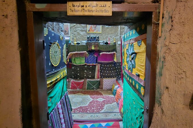 Private Full Day Tour To Nakhal Rustaq And Hot Springs - Passing through Al Awabi and the Bani Kharous story