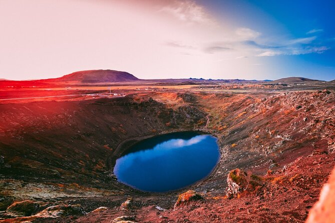 Private Golden Circle & Sky Lagoon Transfer and lunch (Up to 8 P) - Starting at Thingvellir National Park