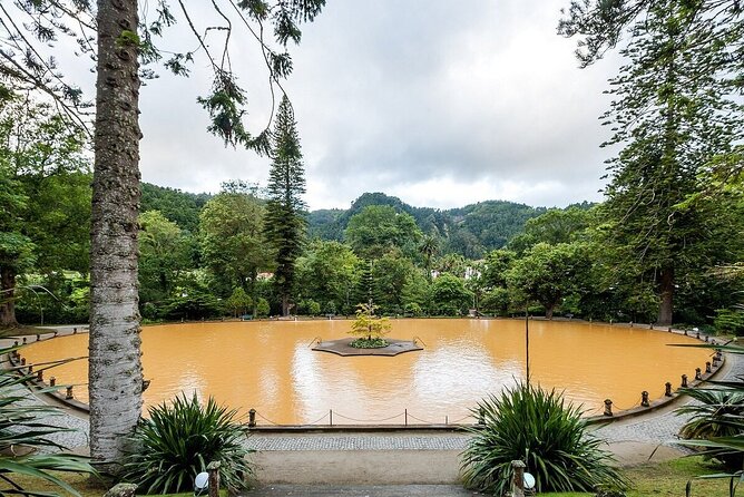 Private Guided Tour to Furnas and thermal baths. - Santa Iria adds the north coast