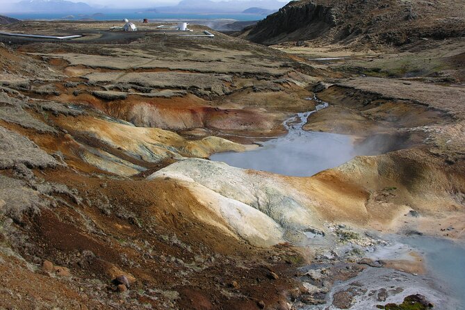 Private Helicopter Tour in Hengill Geothermal Area with Landing - From Reykjavik Airport to Iceland’s volcanic interior