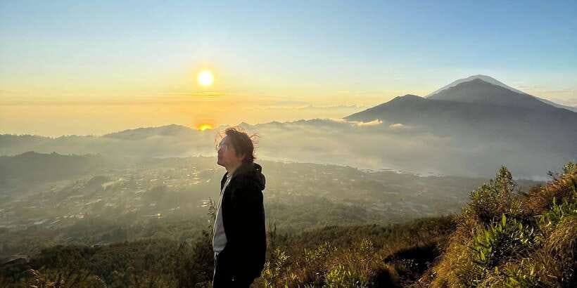 Private Mt Batur hike with Hot Springs & Hotel transfer - The descent takes about one to 1.5 hours