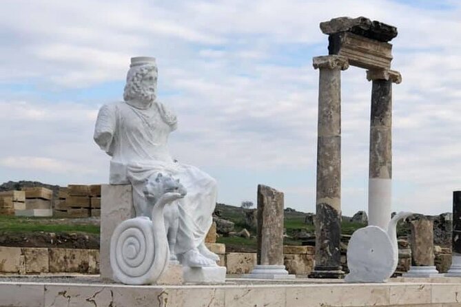 Private Pamukkale Day Tour from Istanbul by Plane - Pamukkale and Hierapolis in about two hours