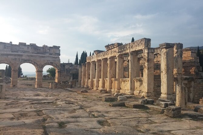 Private Tour to Salda Lake, Pamukkale, Hierapolis Ancient City, Kaklik Cave - Kaklik Cave, a compact underground stop