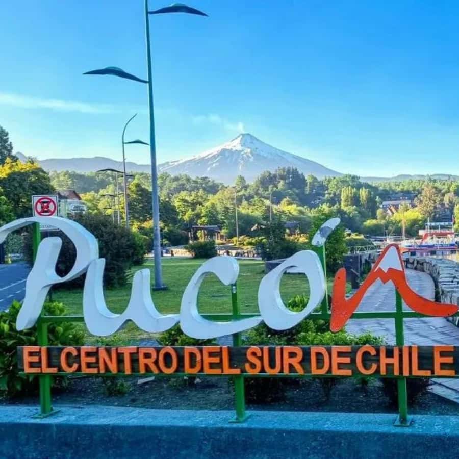 PUCON: TOUR AROUND THE AREA WITH THERMAL BATHS - Rivers, volcanoes, and the first four hours