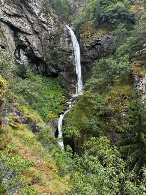 Resilovo Monastery,Waterfall &Hot Springs DayTrip from Sofia - What the small group changes